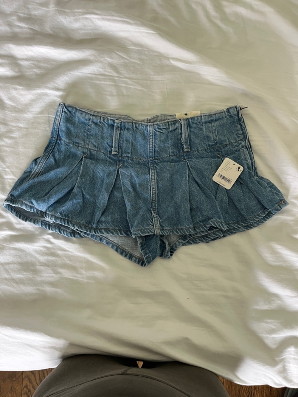 Free people denim skort (brand new)